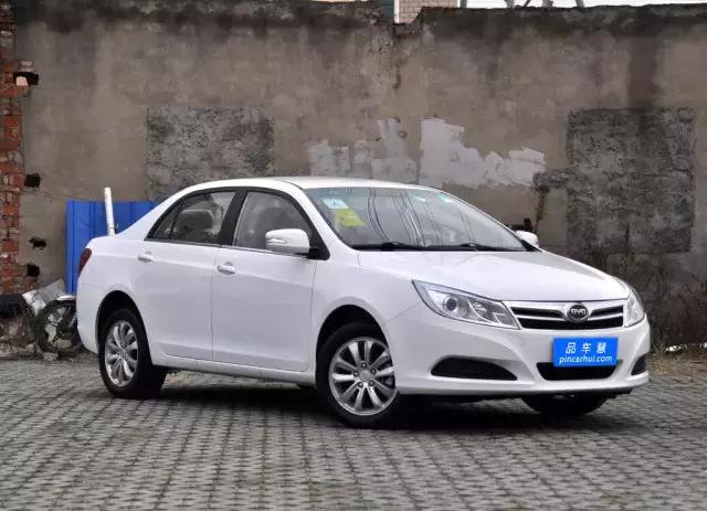 推荐一款十万以内的代步车,12款速锐顶配手动