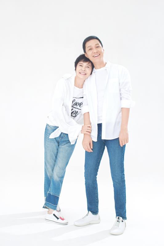 冯远征梁丹妮爱情视频,冯远征梁丹妮恩爱视频