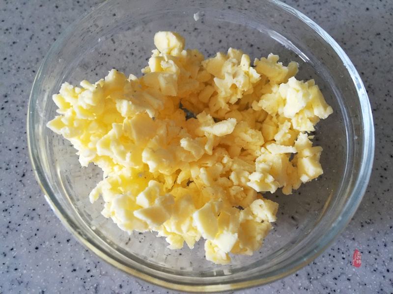 口感松软绵密丝滑香甜软糯不粘牙,绵软醇香