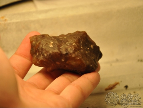 翡翠玉雕雕刻过程,用心去雕刻