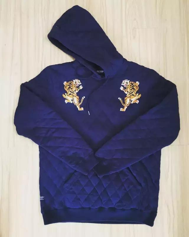 回想几年前买的最好的衣服,两三年前买的衣服你们还穿吗