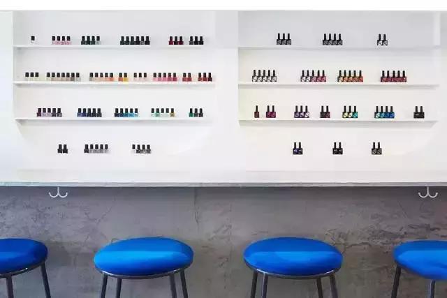 裸粉色高级感美甲磨砂,简约蕾丝美甲