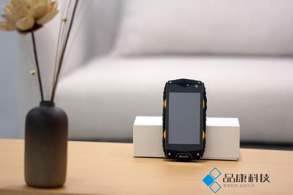 mannzug3s三防手机评测,3s三防手机