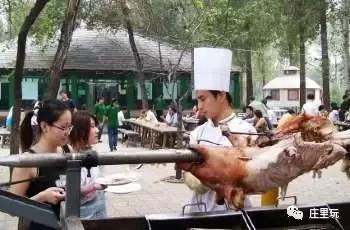 鹅和鸭，《少林寺》《还珠格格》《武林外传》曾在这里取景不