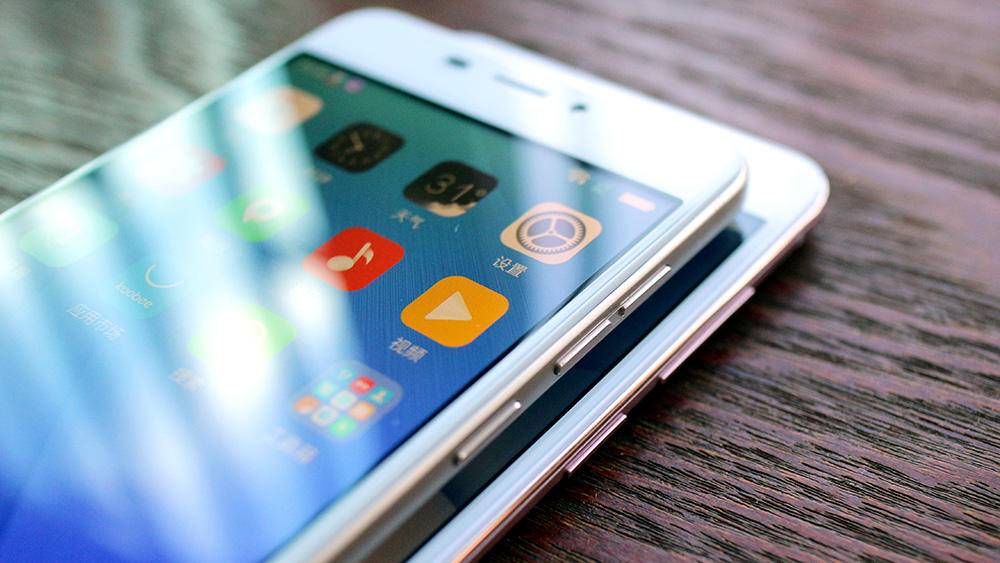 vivoy55s和iqoou1哪个好,vivoy55s和vivot1哪个好