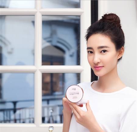 8款气垫霜亲测|让你“妆”的与众不同!