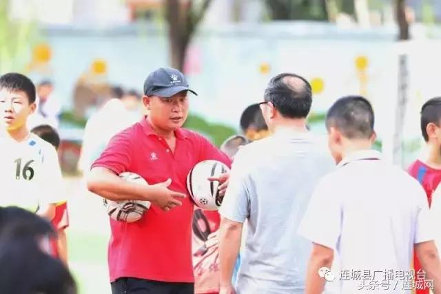 连城中心小学体育比赛,2019年连城小学足球赛