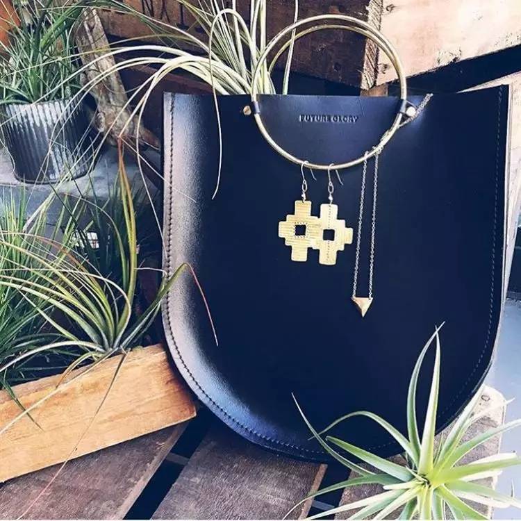 FutureGlory，一夜之间火爆INS的包包