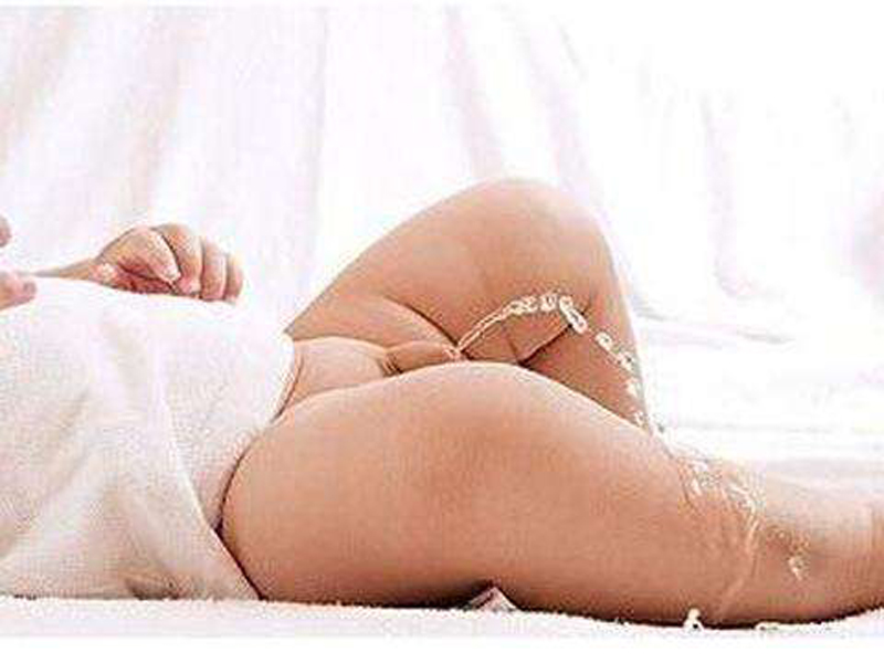 孩子都五岁了，还尿床？我有办法帮你解决哦