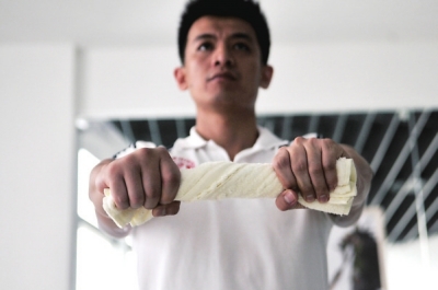 怎样治疗鼠标手推荐4个常见方法,一招教你挽救鼠标手