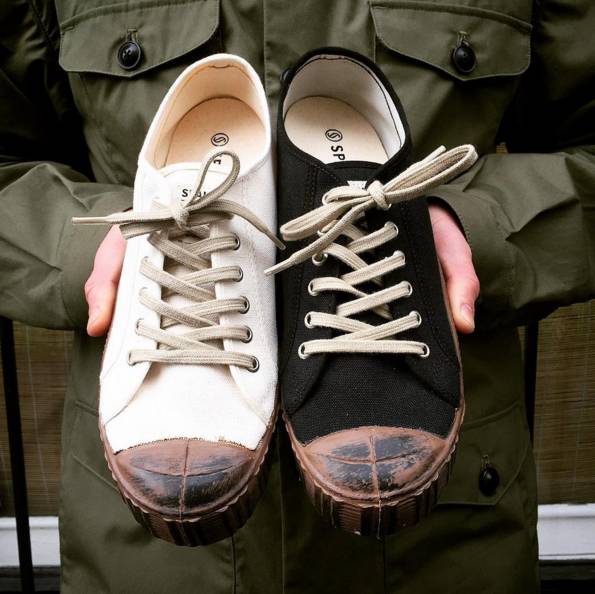 帆布鞋也能穿出女王风范,帆布鞋也能穿出高级感