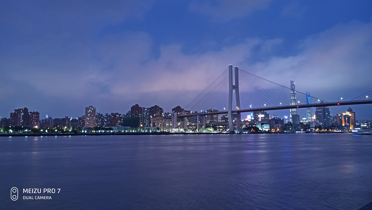 创新还是噱头？魅族PRO7究竟是一款怎样的手机？