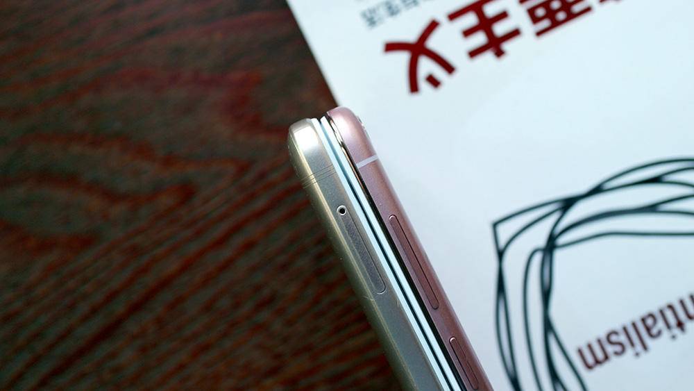 vivoy55s和iqoou1哪个好,vivoy55s和vivot1哪个好