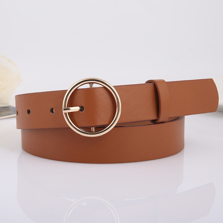 烂大街的牛仔裤被穿出高级感,烂大街的宽松牛仔裤