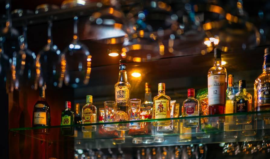 都说50mm是一生中必须拥有的镜头，但怎样才能用好它？