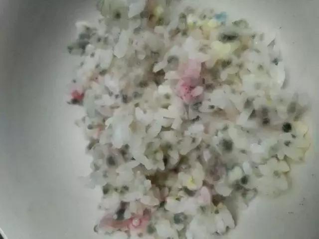 食药监查出过期食品,食品检测霉菌超标