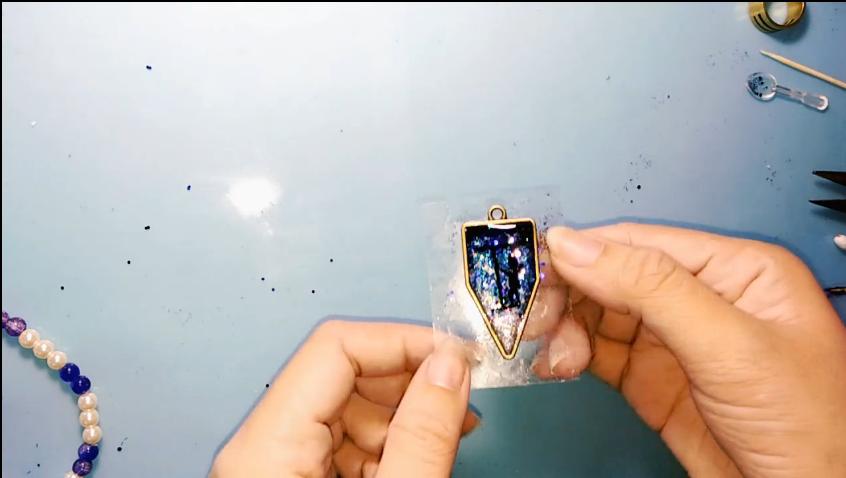 手工水晶珠项链教程,手工制作珍珠水晶项链