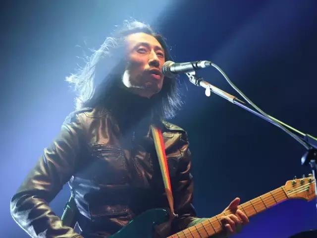 谢天笑我没有未来,谢天笑我不是明星