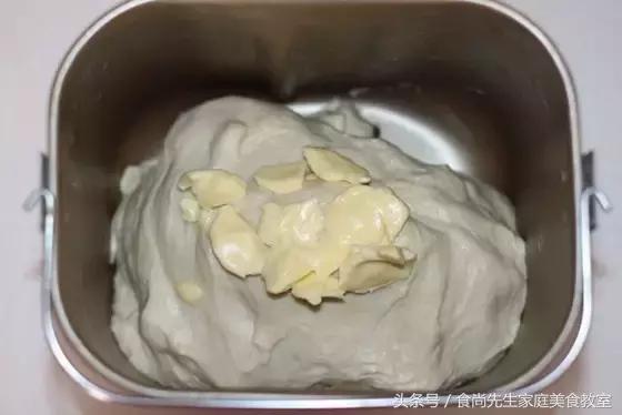 为啥你做的面包软塌塌,自己做的面包为什么不松软