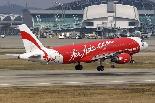 正定机场出国机票,出国一般在哪里买机票