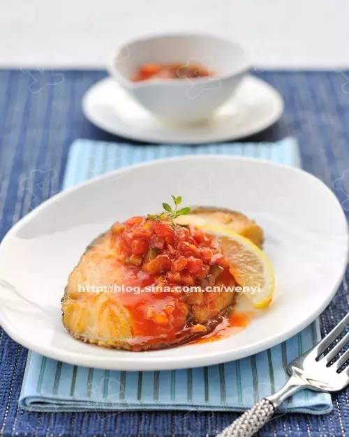 做麻辣烤鱼火锅料怎么做,烤鱼家常做法黄豆酱加火锅底料