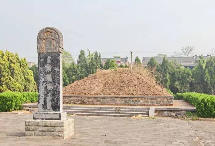 春蚕到死丝方尽用来赞美什么,春蚕到死丝方尽蜡炬成灰泪难干