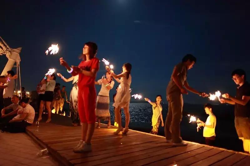 媲美鼓浪屿！深圳竟藏着一个文艺拍照圣地，海滨花火刷爆朋友圈！