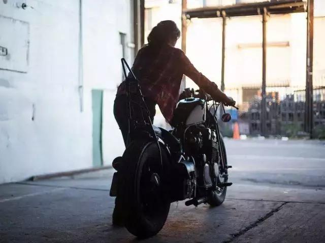 摩托车亏电不求人,左老师告诉你一个小技巧