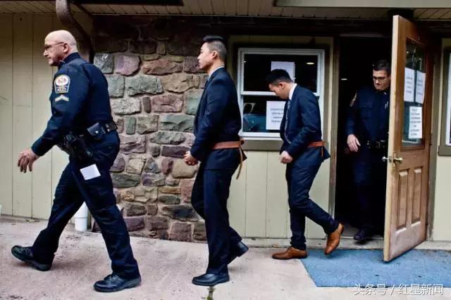 19岁移民二代在美国寻找归属感，加入兄弟会时被霸凌致死