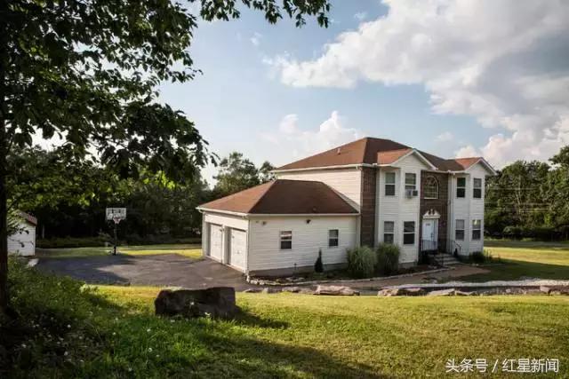 19岁移民二代在美国寻找归属感，加入兄弟会时被霸凌致死