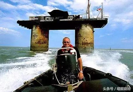 这个如篮球场大小的袖珍国家，唯一的出路是和中国建交？