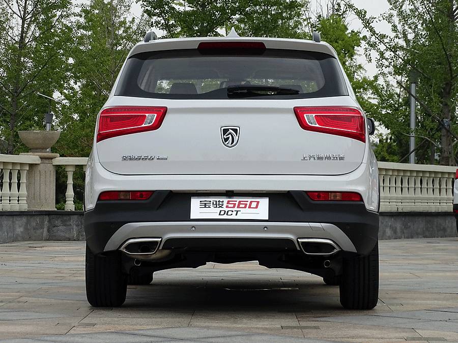 宝骏560半自动挡值得入手吗,2019款全新宝骏560自动挡顶配