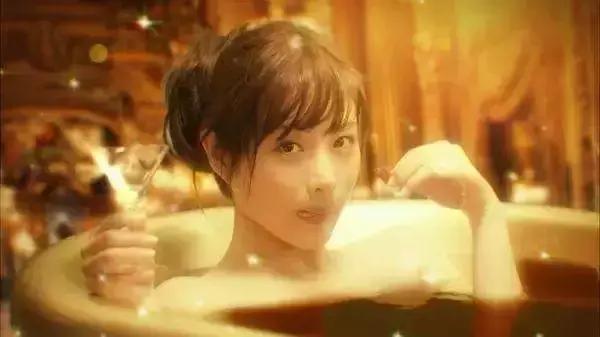 绿茶婊的四大心机,绿茶婊的三种表现