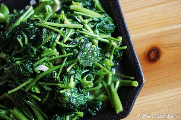 我们是谁?游客!我们做啥?木工!怎么做?打酱油!