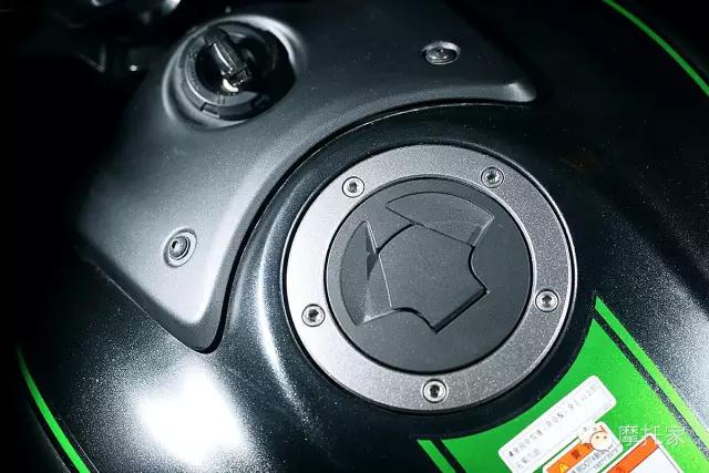 川崎650小火神对比cm500,小火神川崎650最高速度能达到多少