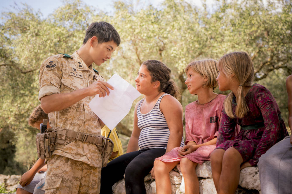 太阳的后裔到底讲了个啥,太阳的后裔是维和部队吗