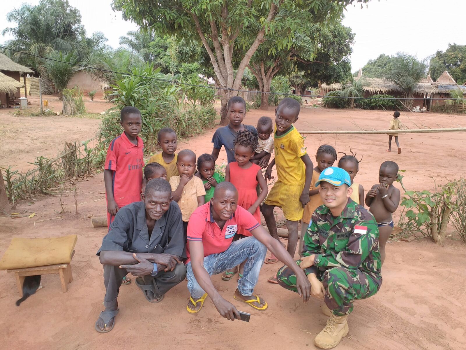 太阳的后裔到底讲了个啥,太阳的后裔是维和部队吗