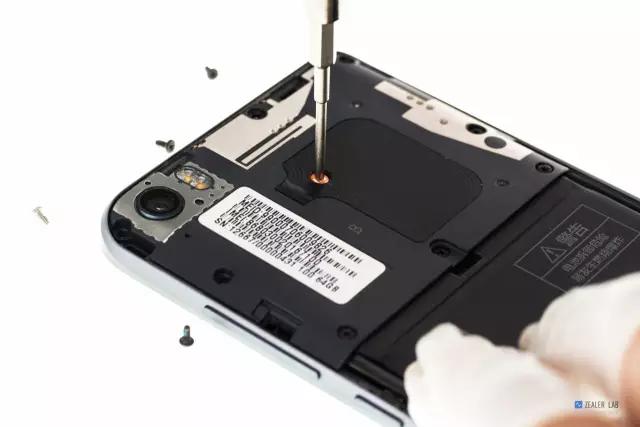 小米5拆解屏幕,小米黑鲨5拆机