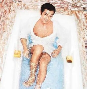 明星可怕烟熏妆,明星惊艳的烟熏妆