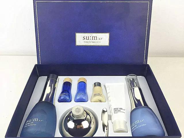 名牌韩国套装新款,韩国限定套装