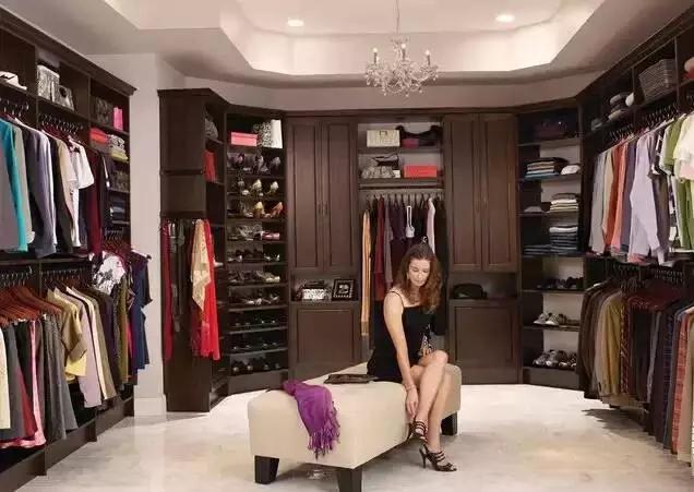 衣帽间设计鉴赏，这回该有你喜欢的吧