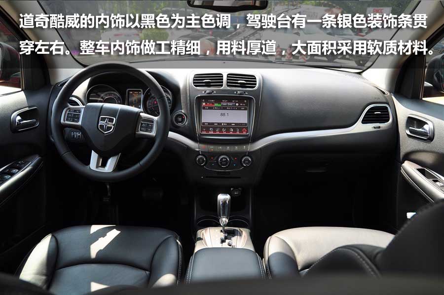 踏青赏花正当时桃红柳绿春意浓,踏青赏花正当时牡丹花开满园香