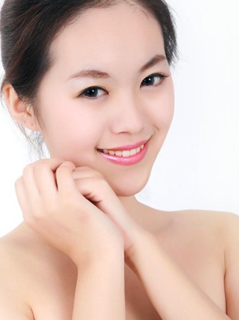 牙齿激光美白嘴唇受伤,激光美白牙齿危害亲身经历