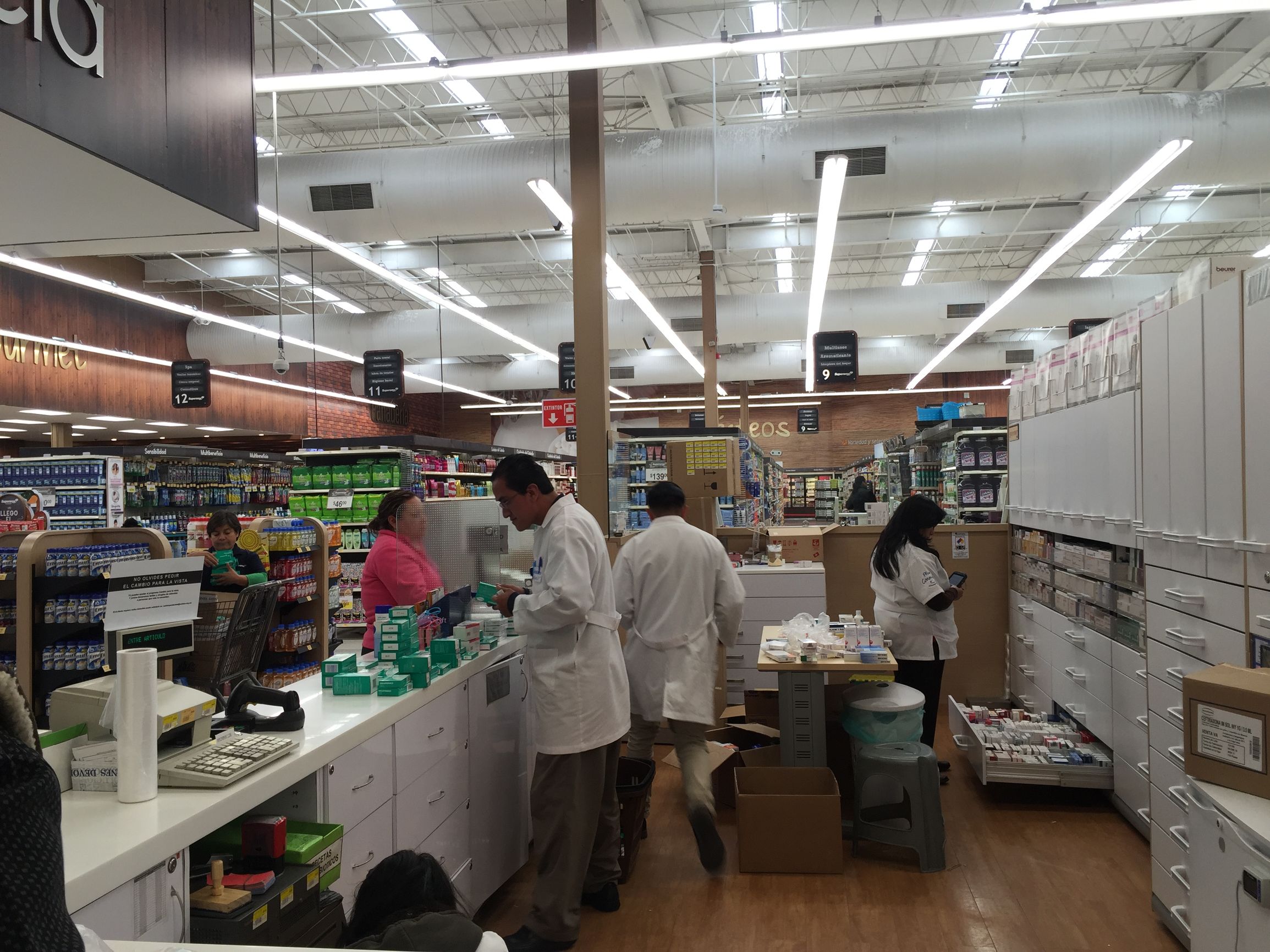 *会两**聊医改：女儿在墨西哥发烧，当地医生竟然这么给她治