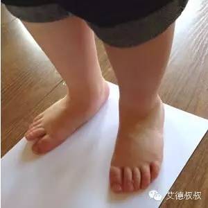 怎么有效教孩子区分左右鞋,对于穿错鞋子的孩子教育措施