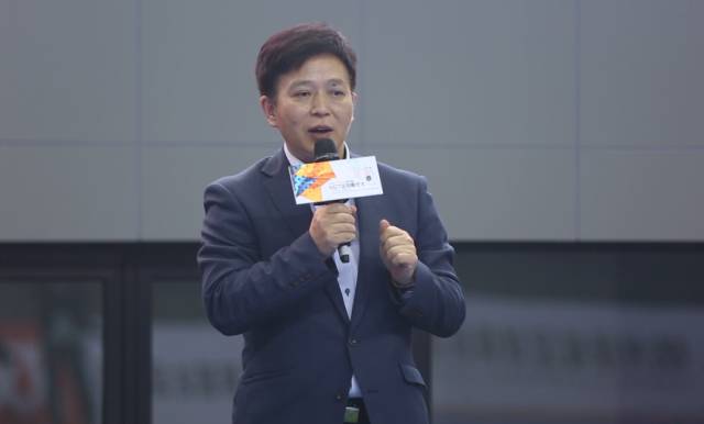 足球史上那些让人记忆深刻的时刻,关于足球那些难以磨灭的记忆