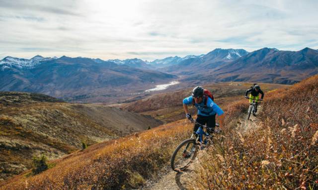 自驾全球最冷的小镇零下71度,自驾去世界上最寒冷的城市