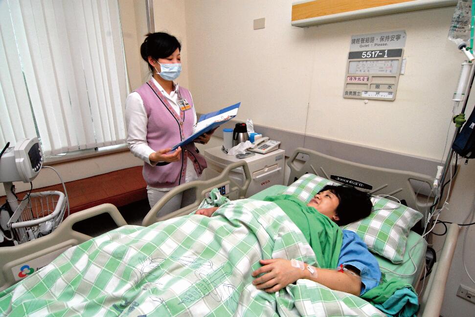 产后24小时还没有奶怎么办,产后最好的事情