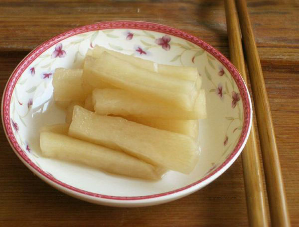 糖醋腌萝卜做法,糖醋腌萝卜又脆又好吃的做法