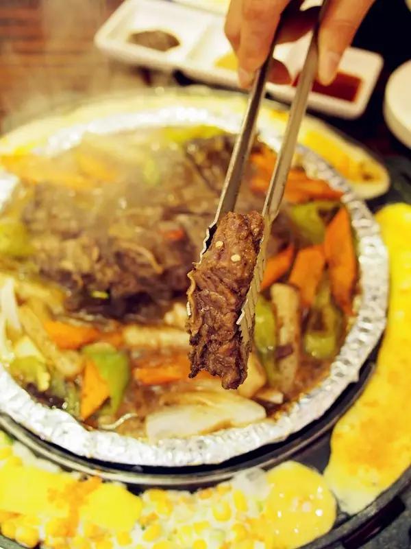 思密达最爱的“奖忠洞猪蹄”现身西湖道‼